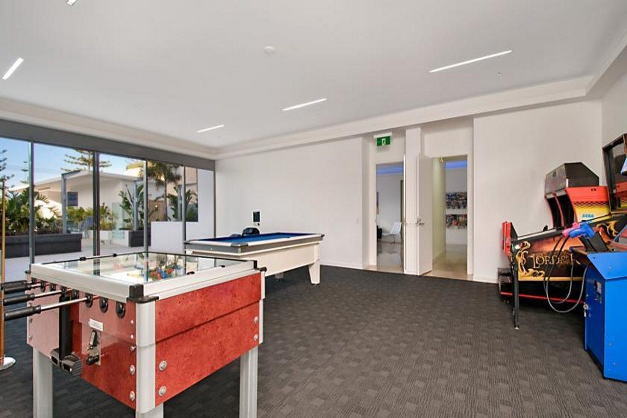 Ocean Pacific Resort - Official Broadbeach Eksteriør billede