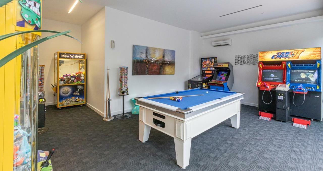 Ocean Pacific Resort - Official Broadbeach Eksteriør billede