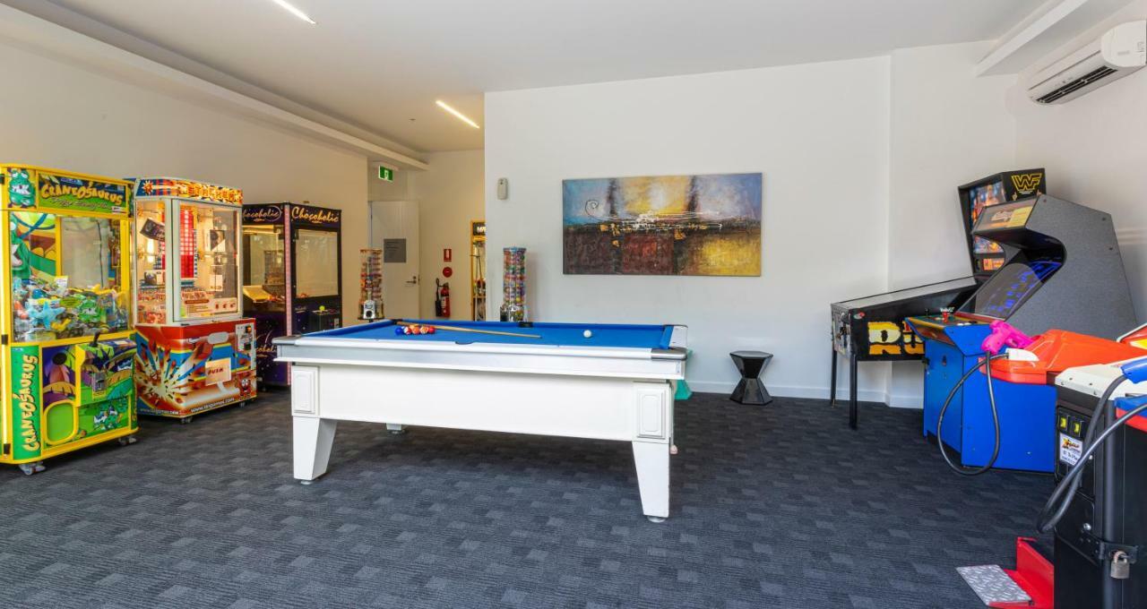 Ocean Pacific Resort - Official Broadbeach Eksteriør billede